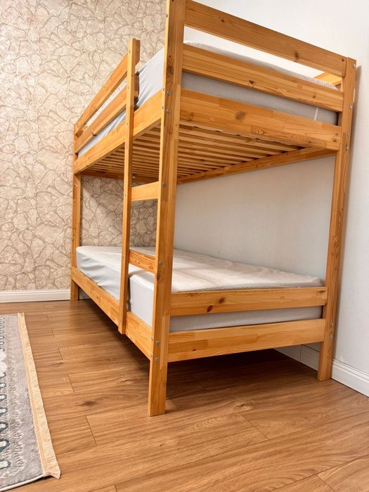 Кровать б/у двухъярусная