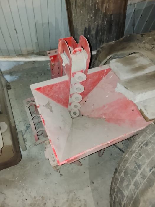 Мотоблок Нева МБ-2 + картофелесажалка