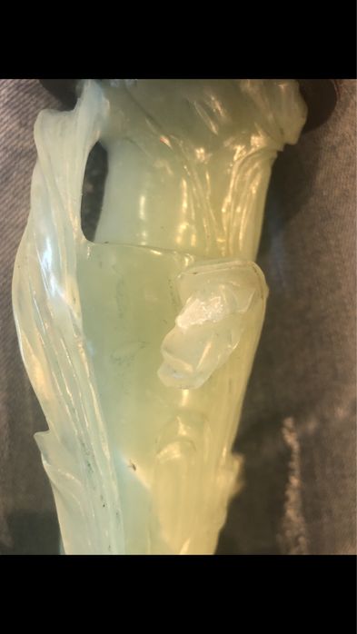 Статуя от Нефрит зелен.Китайска от средата на 20век