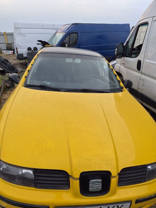 Far faruri stânga dreapta  SEAT LEON  2001 - 2006