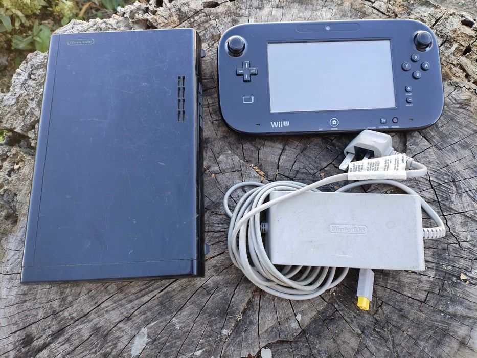 Nintendo Wii U, Пълен Комплект-Двете Конзоли,Захр. Кабели, Кабел за ТВ