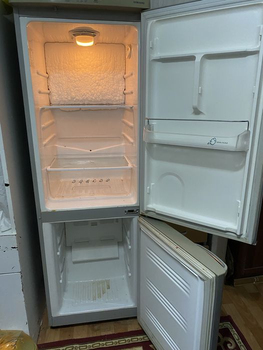 Холодильник самсунг