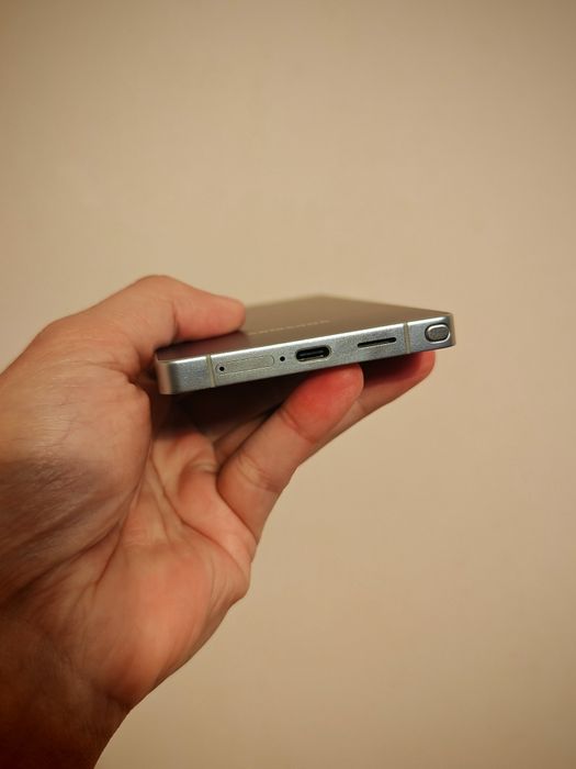 Samsung Galaxy S25 Ultra 256GB Silverblue Като Нов / Гаранция / Бартер