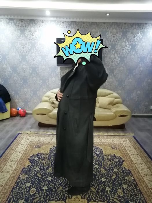 Продам кожаный плащ мужской