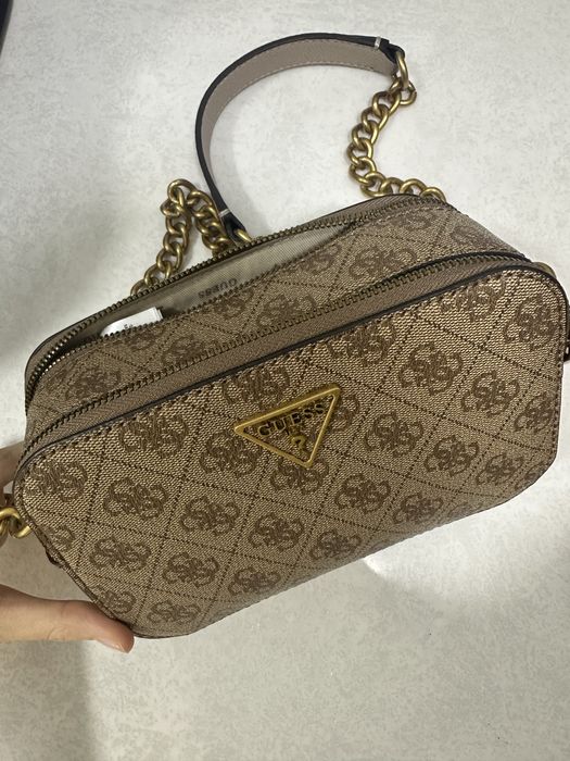 Сумка через плечо guess