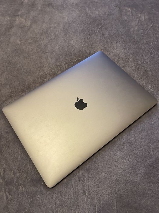 MacBook Pro 15” 2018