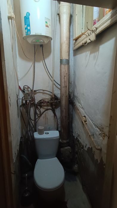 Продам 2х.ком квартиру Центр Казиту