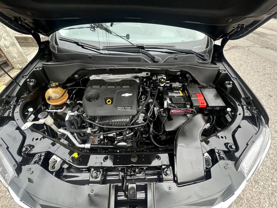 Tracker 2 premier 2020 qora