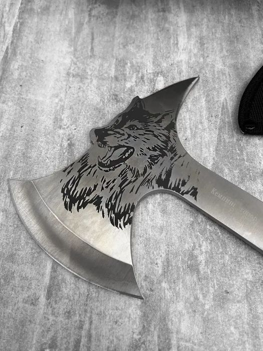 Волк топор  sotiladi