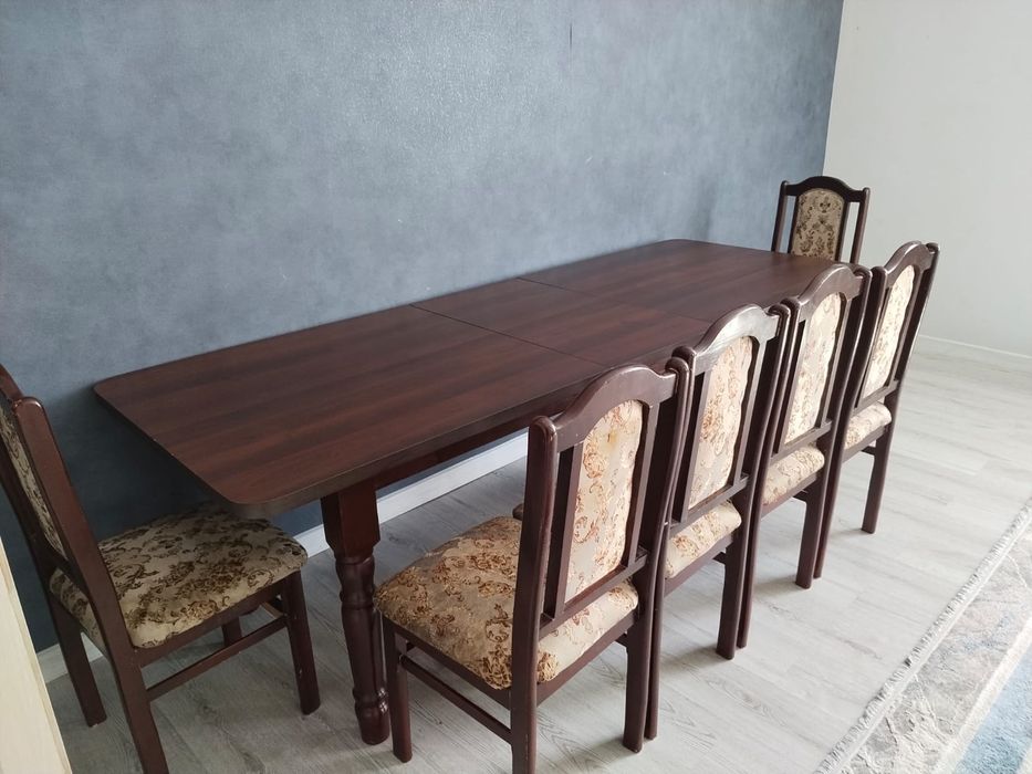Продам стол со стульями