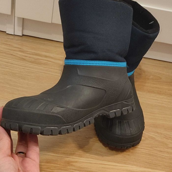 Cizme zapada Decathlon 34/35 (8-10 ani) impermeabile si imblanite