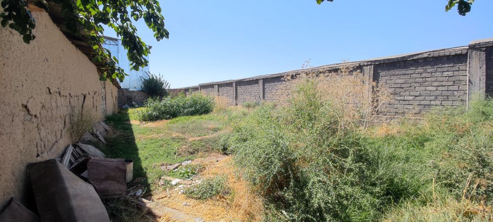 Дом продаётся в промзоне