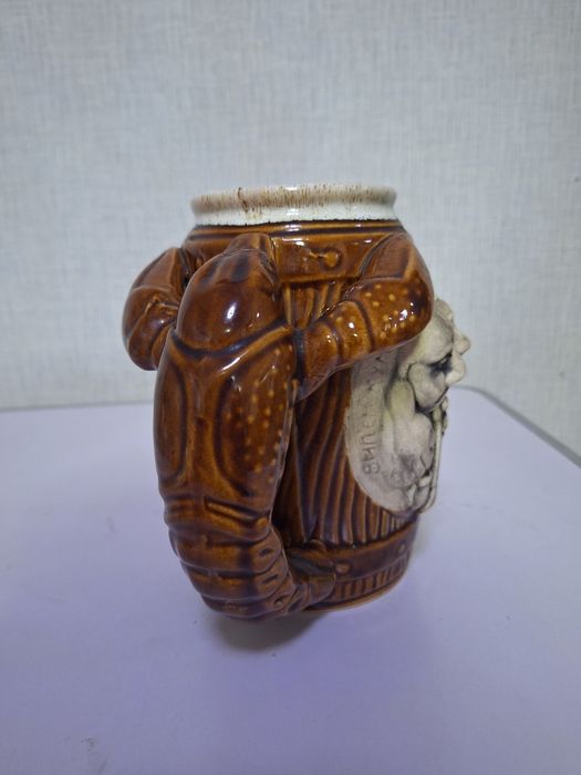 Керамическая пивная кружка