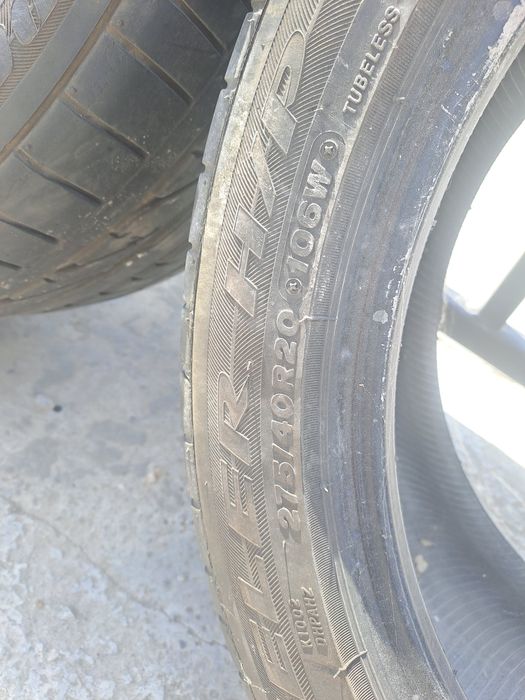 Cauciucuri bridgestone 275 40 20 varaa