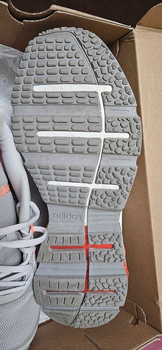 Дамски маратонки Adidas Quadcube