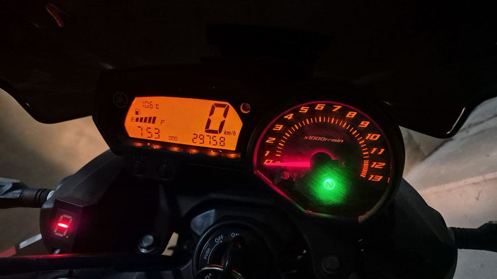 Yamaha Xj6N 2010