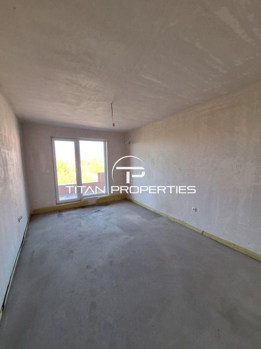 Продава се Двустаен апартамент в Пловдив, Остромила - 68 кв.м за 1853 €/кв.м - Снимка #1