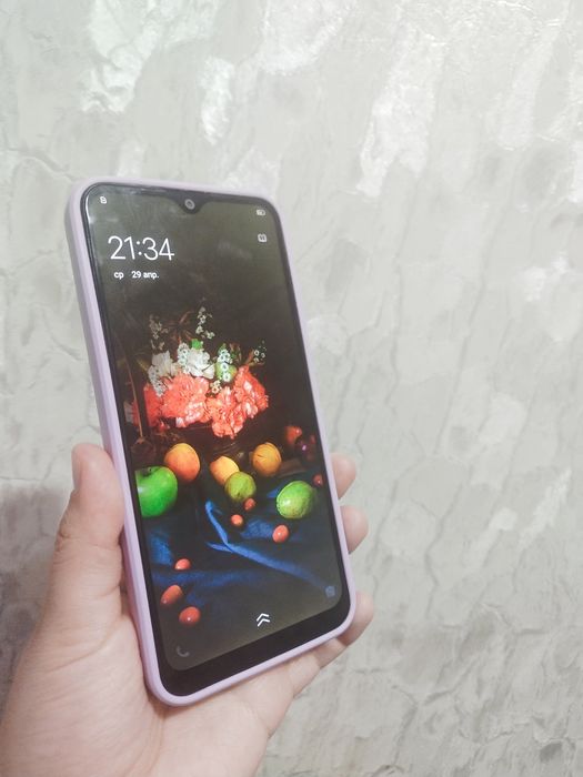 Продам телефон Vivo Y12