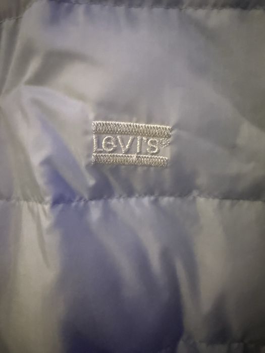 Пролетно женско яке на Levis