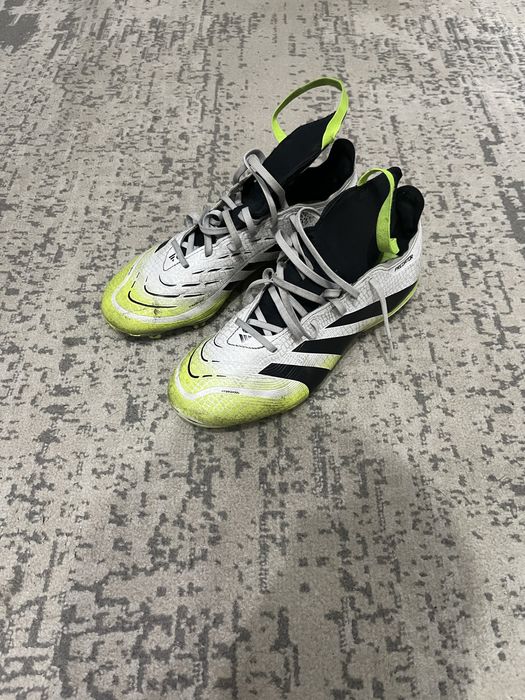 Бутсы Adidas Predator