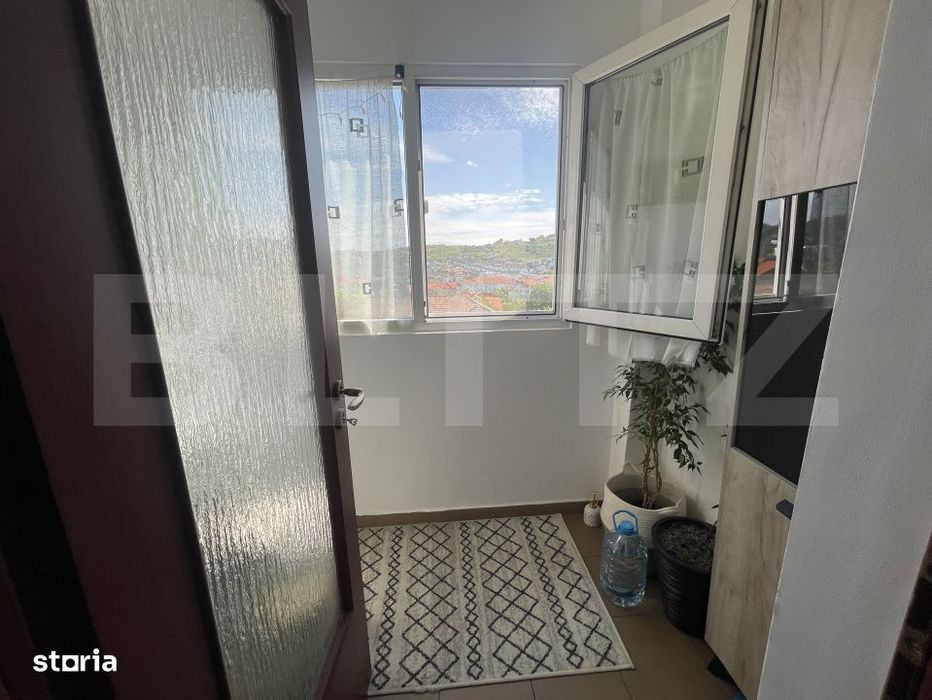 Apartament 2 camere, etaj intermediar, cu garaj | 55 mp + balcon  Zona