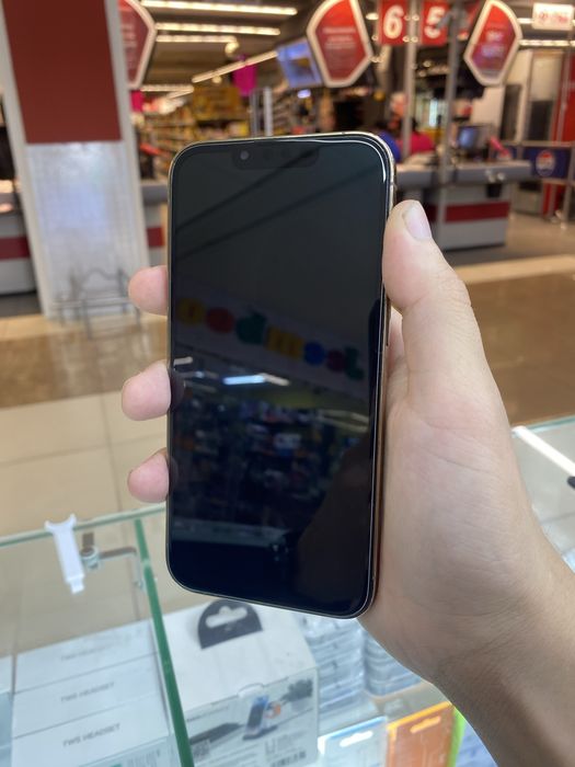 Продам айфон 13 про
