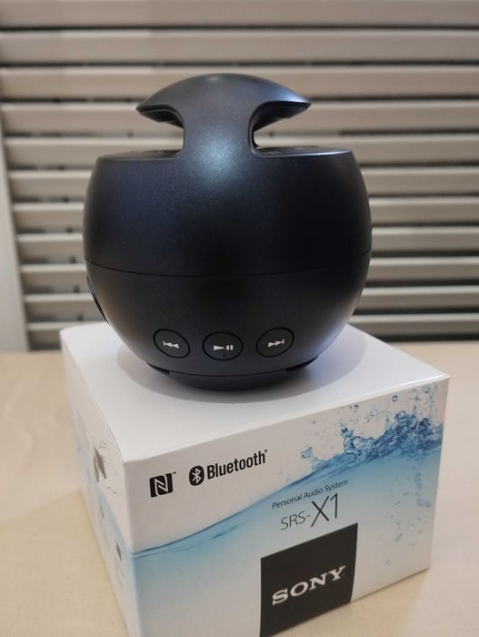 колонка Sony SRS-X1