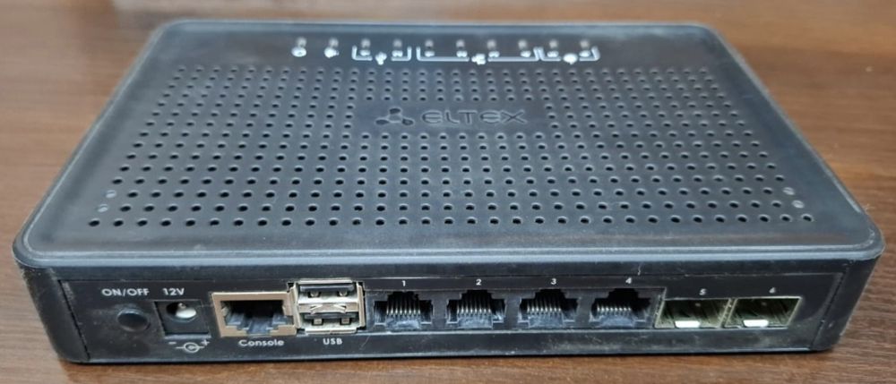 Маршрутизатор Eltex ESR-10