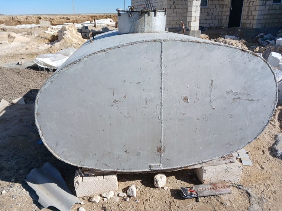 Емкасть из нержавеющей стали