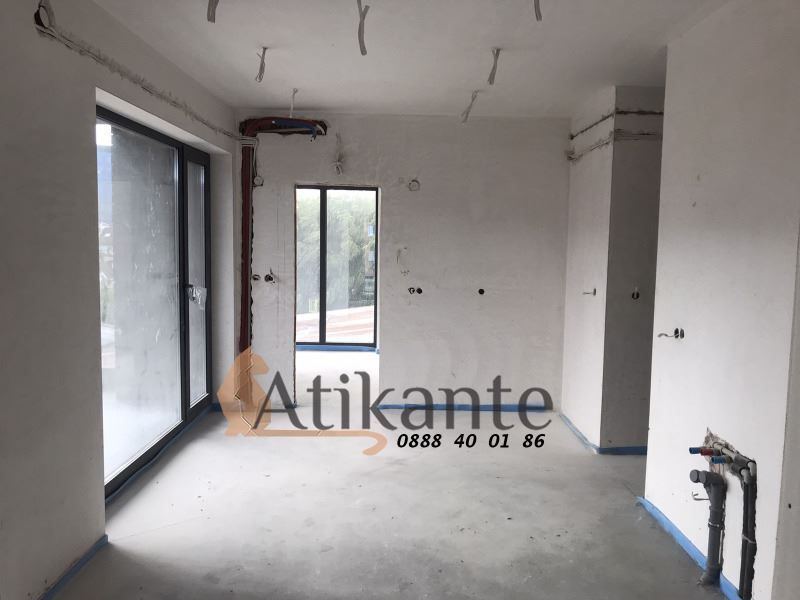 Продава се Многостаен апартамент в София, Витоша - 228 кв.м за 2303 €/кв.м - Снимка #3