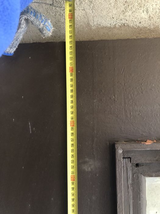 Металлическая дверь