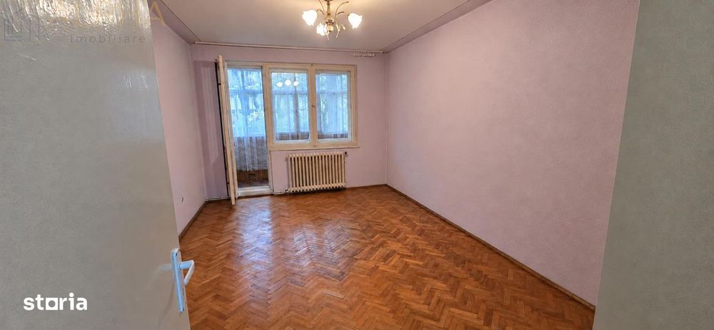 Apartament cu 2 camere de vanzare – zona centrala, Bistrita