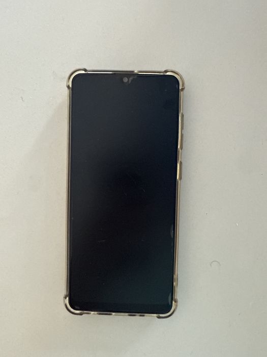 Продам телефон Samsung A31 срочно