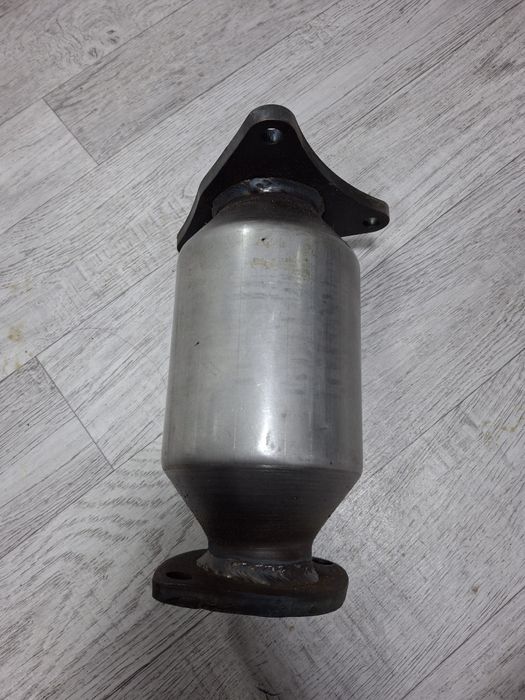 Катализатор 4,3 узет ке