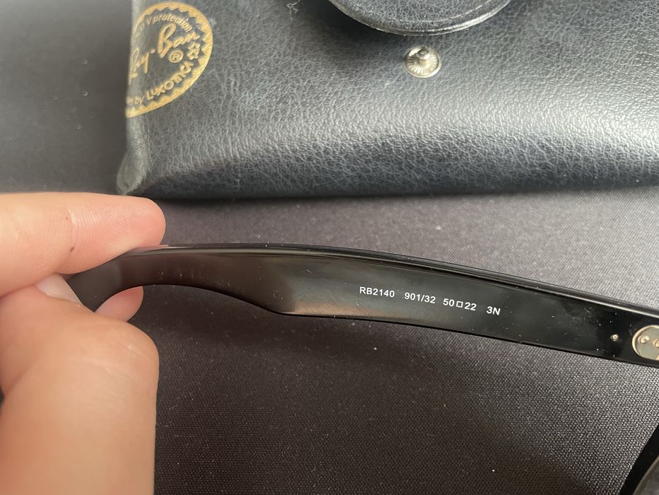 Продам оригинальные очки RayBan