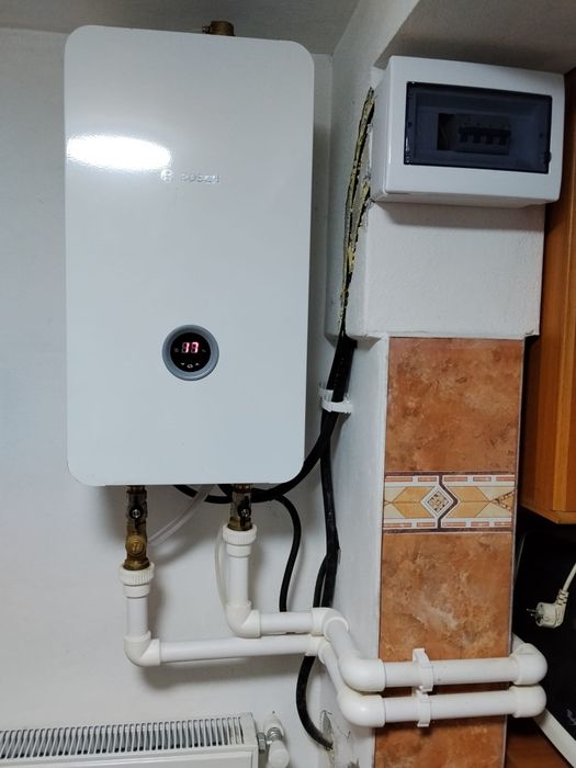 Centrală electrică Bosch 12kw