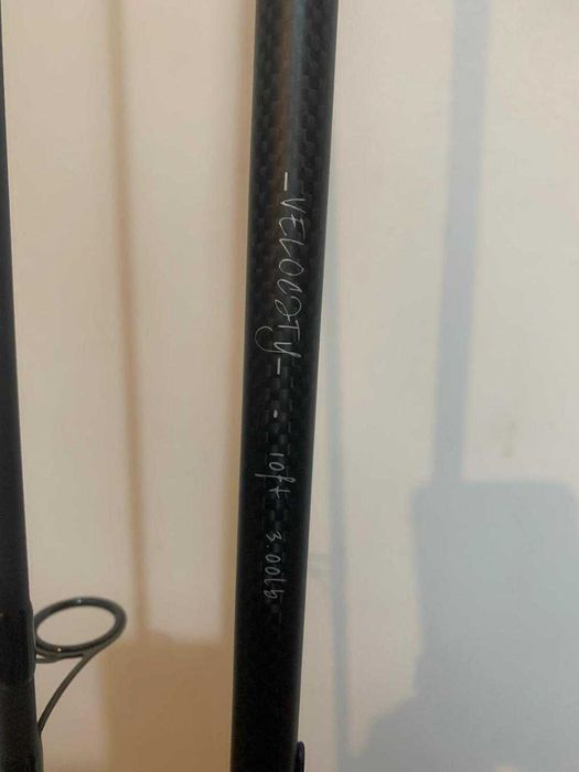 2 lansete shimano tribal velocity 3.05  / 3lbs stare impecabila !!!