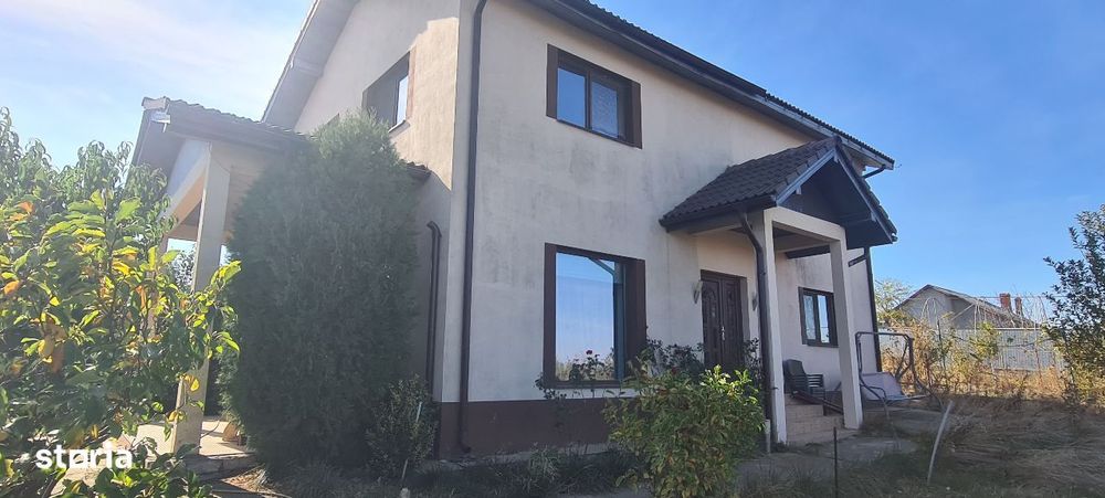 Proprietate cu 2 case 7 km Craiova in Ghercesti