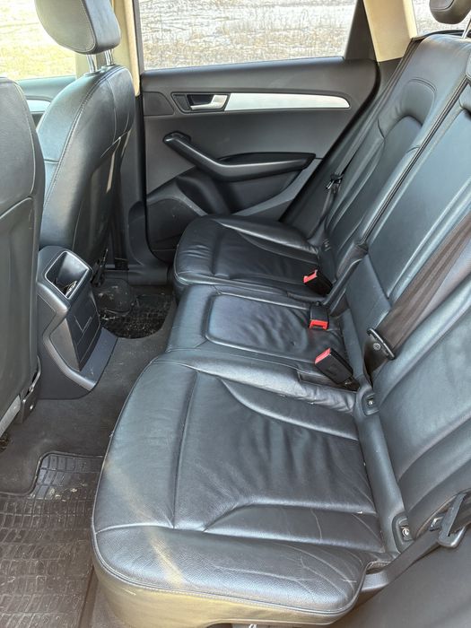 Vand/Schimb Audi Q5 2.0d 170cp automat inmatriculat