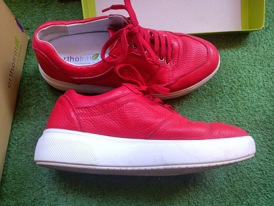 Спортни обувки Ortos Vivien red deer