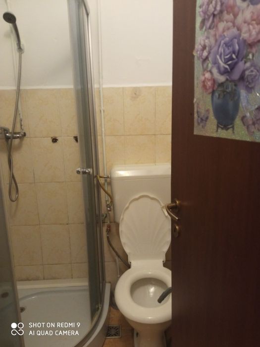 Închiriez garsonieră