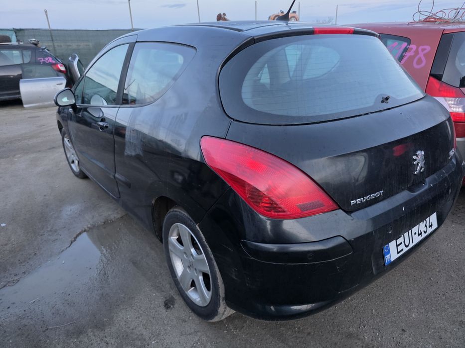 Dezmembrez Peugeot 308 1.6hdi