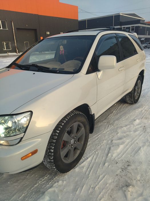 Продаю лексус рх300