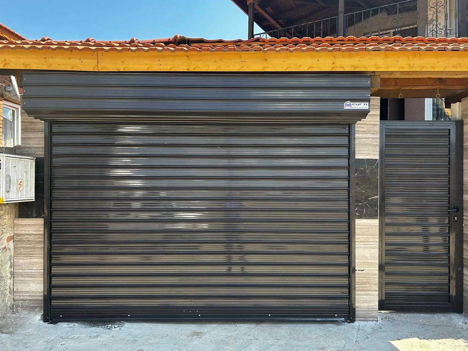 Гаражни, ролетни и охранителни врати