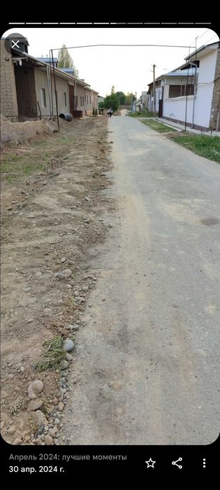 Uiy 3xona sotiladi 2500$kelishamiz