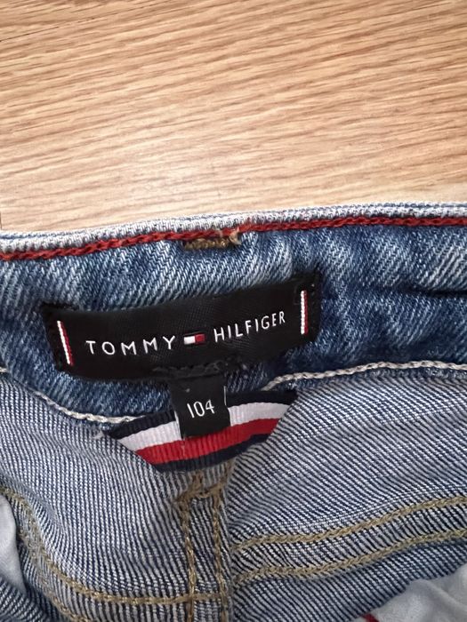 Blugi Tommy Hilfiger 4 ani