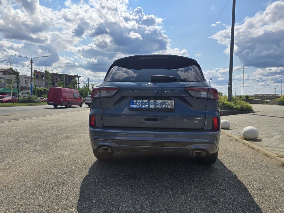 FORD Kuga 2022 — imagine 3