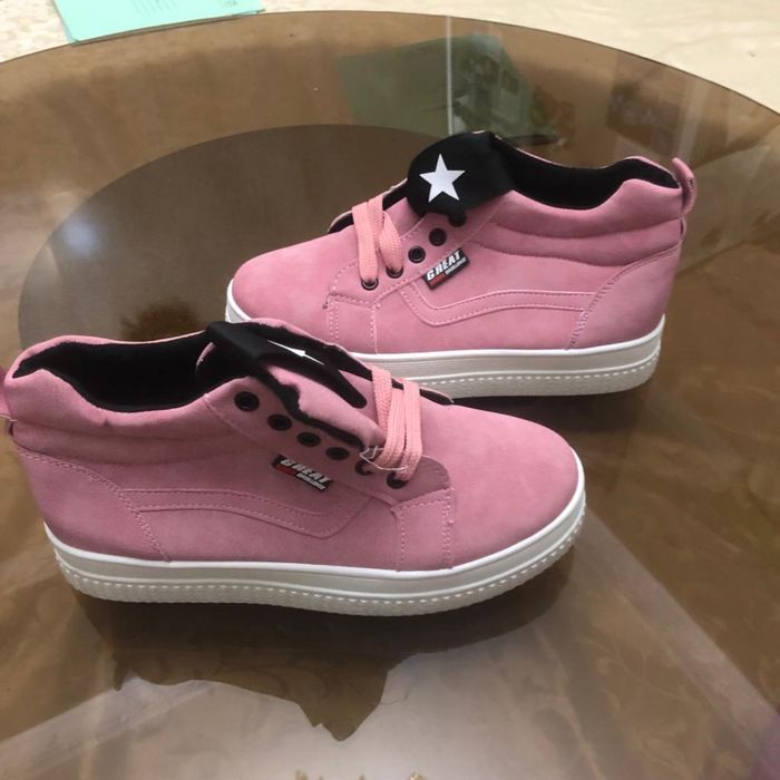 Срочно продам оптом обувь