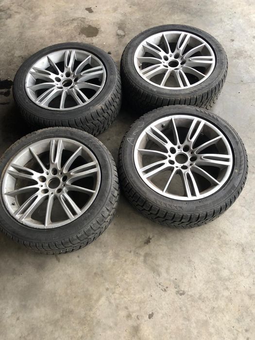 Jante R18 cu anvelope M+S  245/45