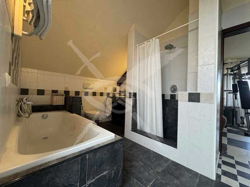 Къща - м-т Ален мак - 151833